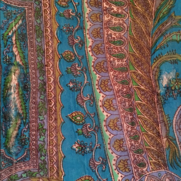Accessories - Silk paisley scarf used for Louis Vuitton handle